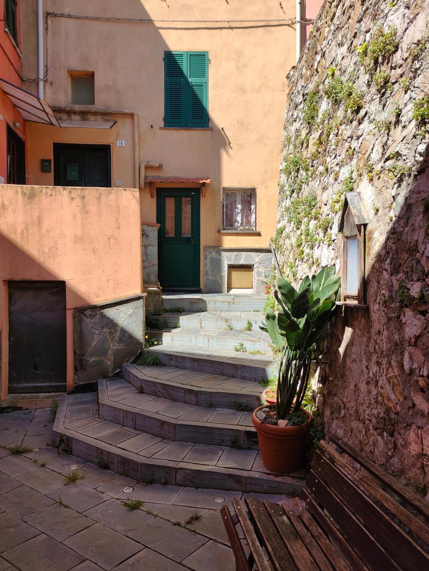Camera Tra Le Cinque Terre, Camogli E Portofino. Vista Valle E Scorcio Mare All'Orizzonte Castiglione Chiavarese Buitenkant foto
