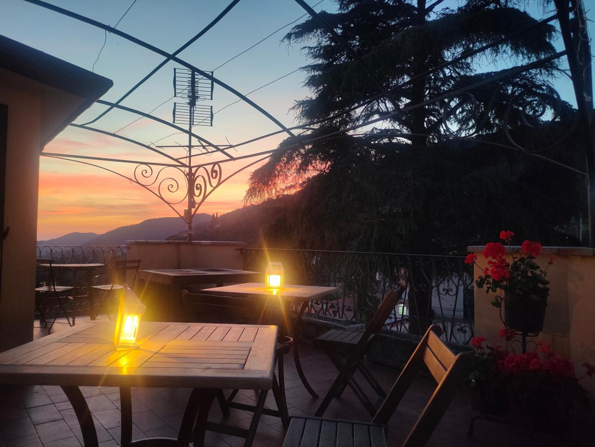 Camera Tra Le Cinque Terre, Camogli E Portofino. Vista Valle E Scorcio Mare All'Orizzonte Castiglione Chiavarese Buitenkant foto